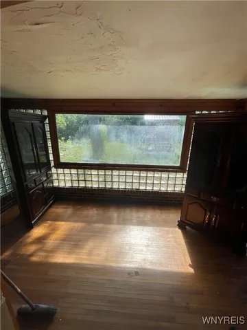 $1,400 | 115 Burke Drive, Buffalo, NY 14215