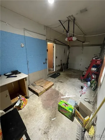 $1,400 | 115 Burke Drive, Buffalo, NY 14215