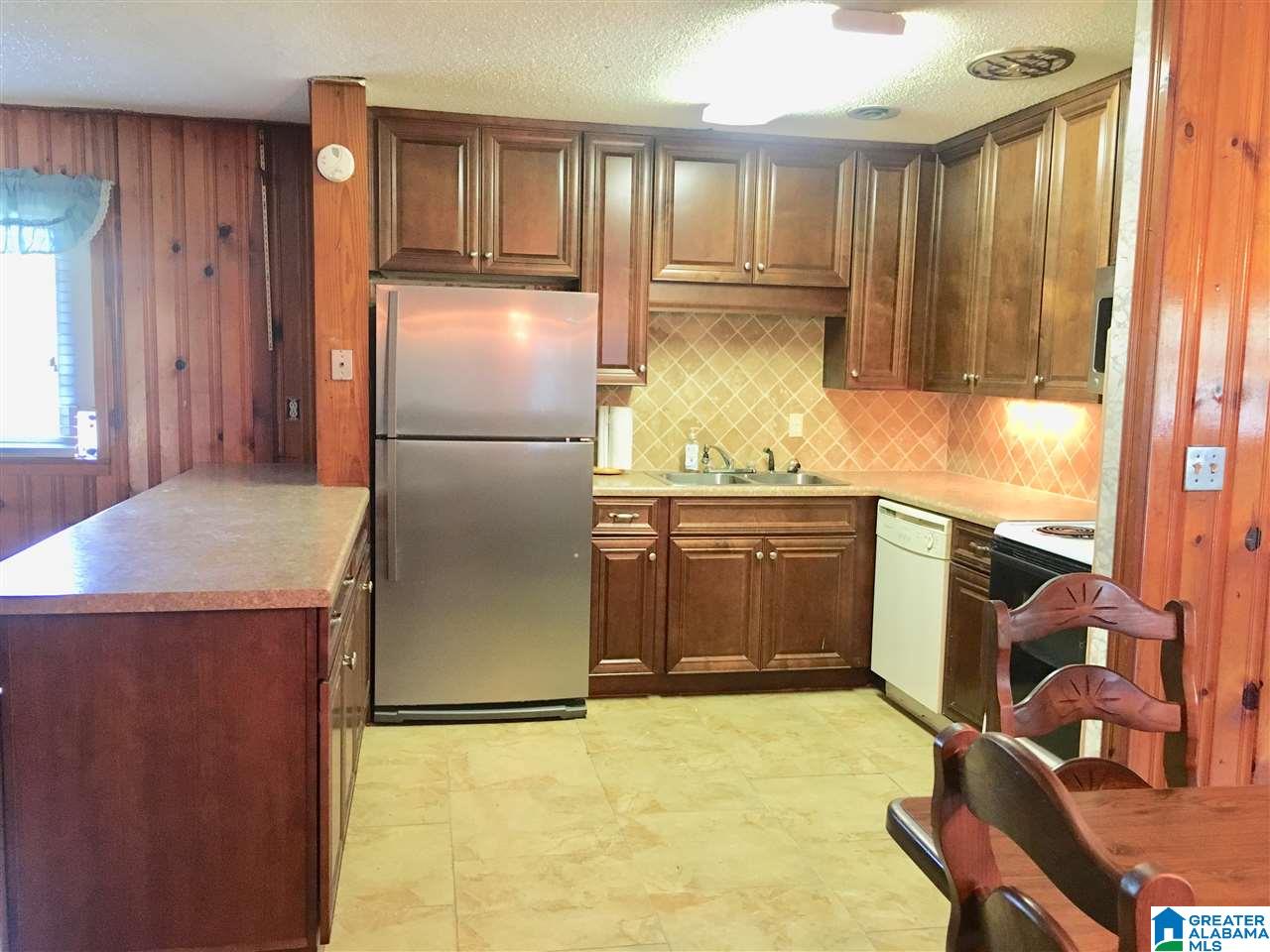 2340 2nd Street Northeast Birmingham, AL 35215 - Photo 10 of 17
