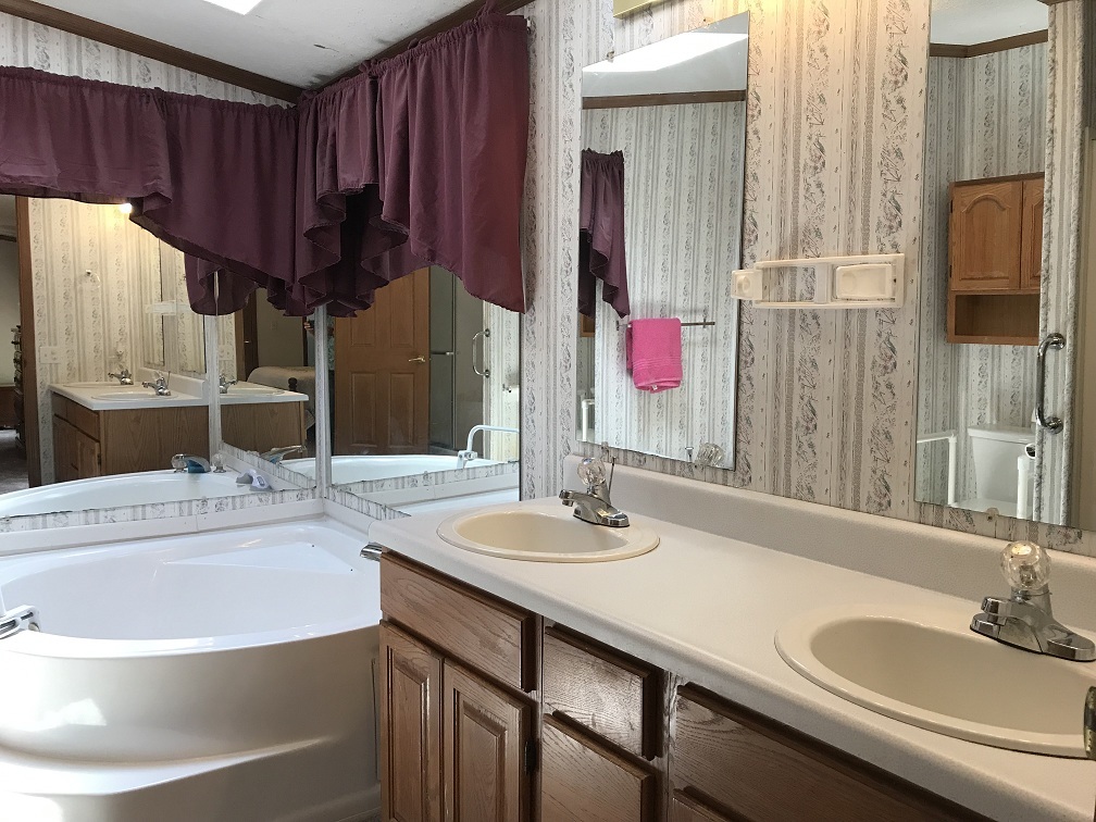 9488 North Buckthal Road Bicknell, IN 47512 - Photo 16 of 30 Gallery Image 16