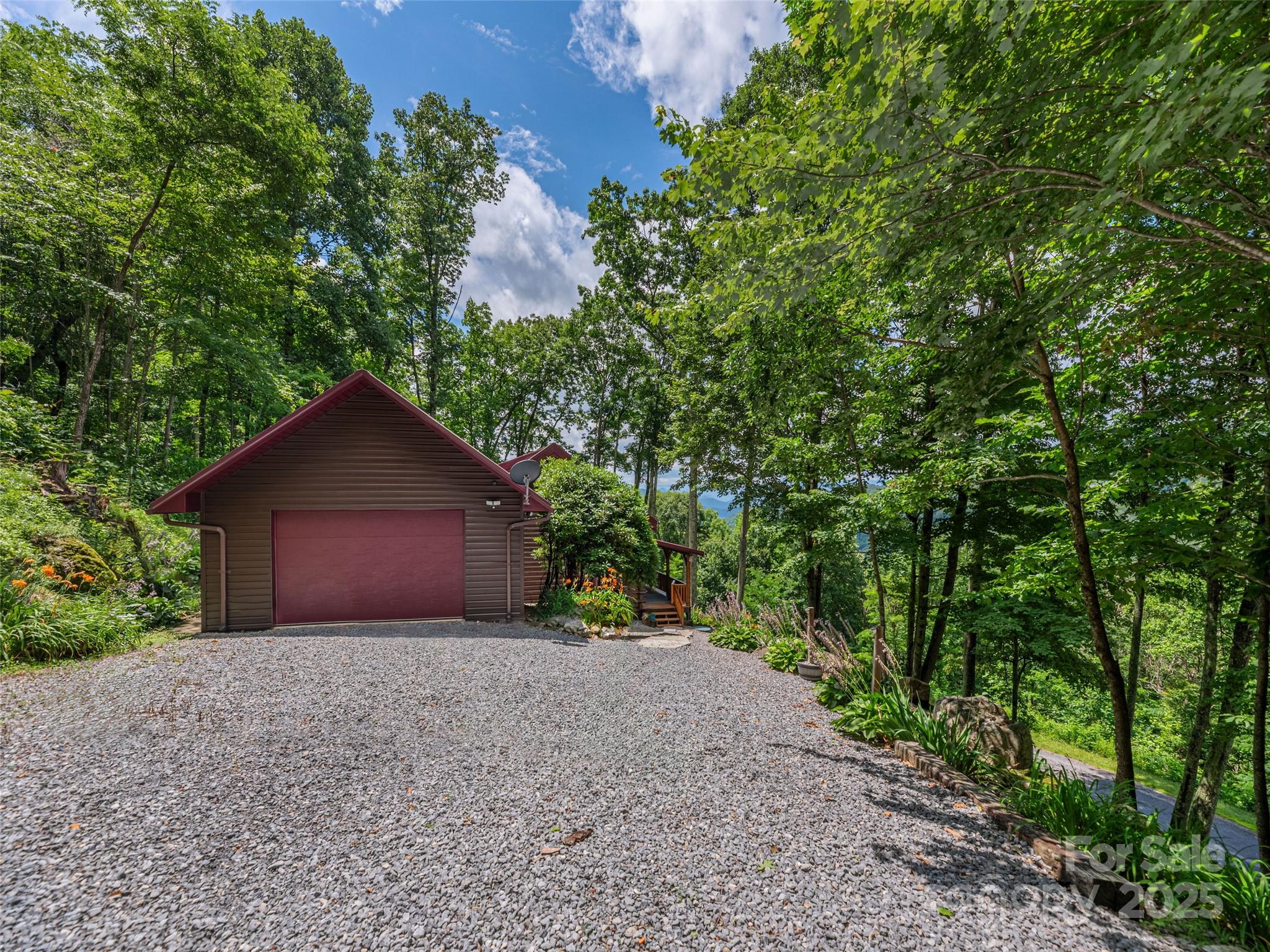 3424 Wesley Creek Road Clyde, NC 28721 - Photo 28 of 45