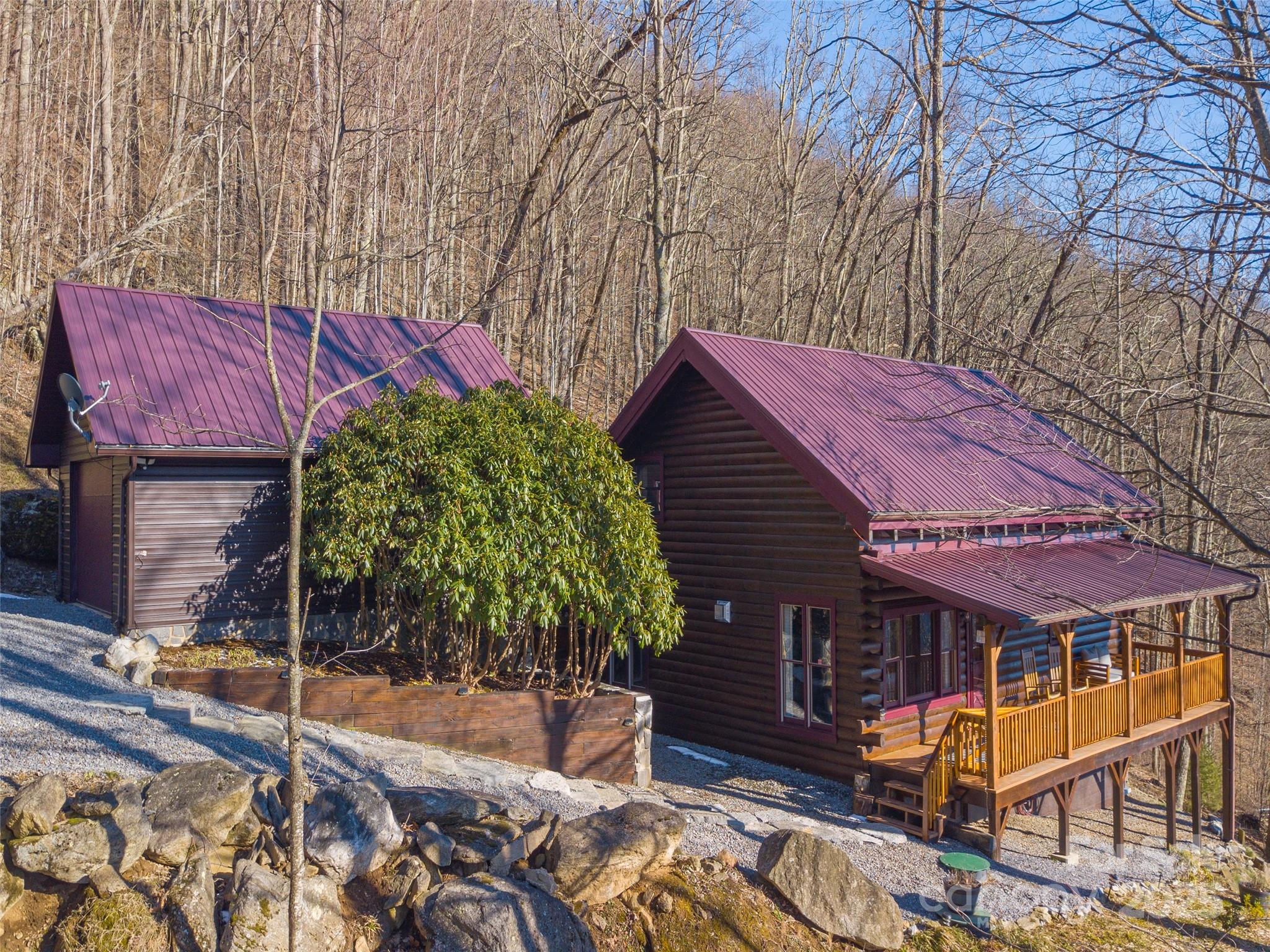 3424 Wesley Creek Road Clyde, NC 28721 - Photo 32 of 45
