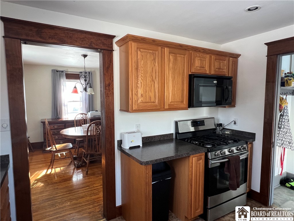 320 Temple Street Dunkirk, NY 14048 - Photo 14 of 30