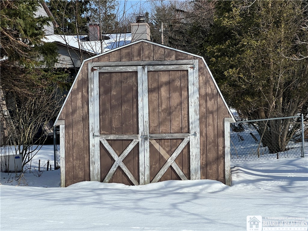 320 Temple Street Dunkirk, NY 14048 - Photo 7 of 30