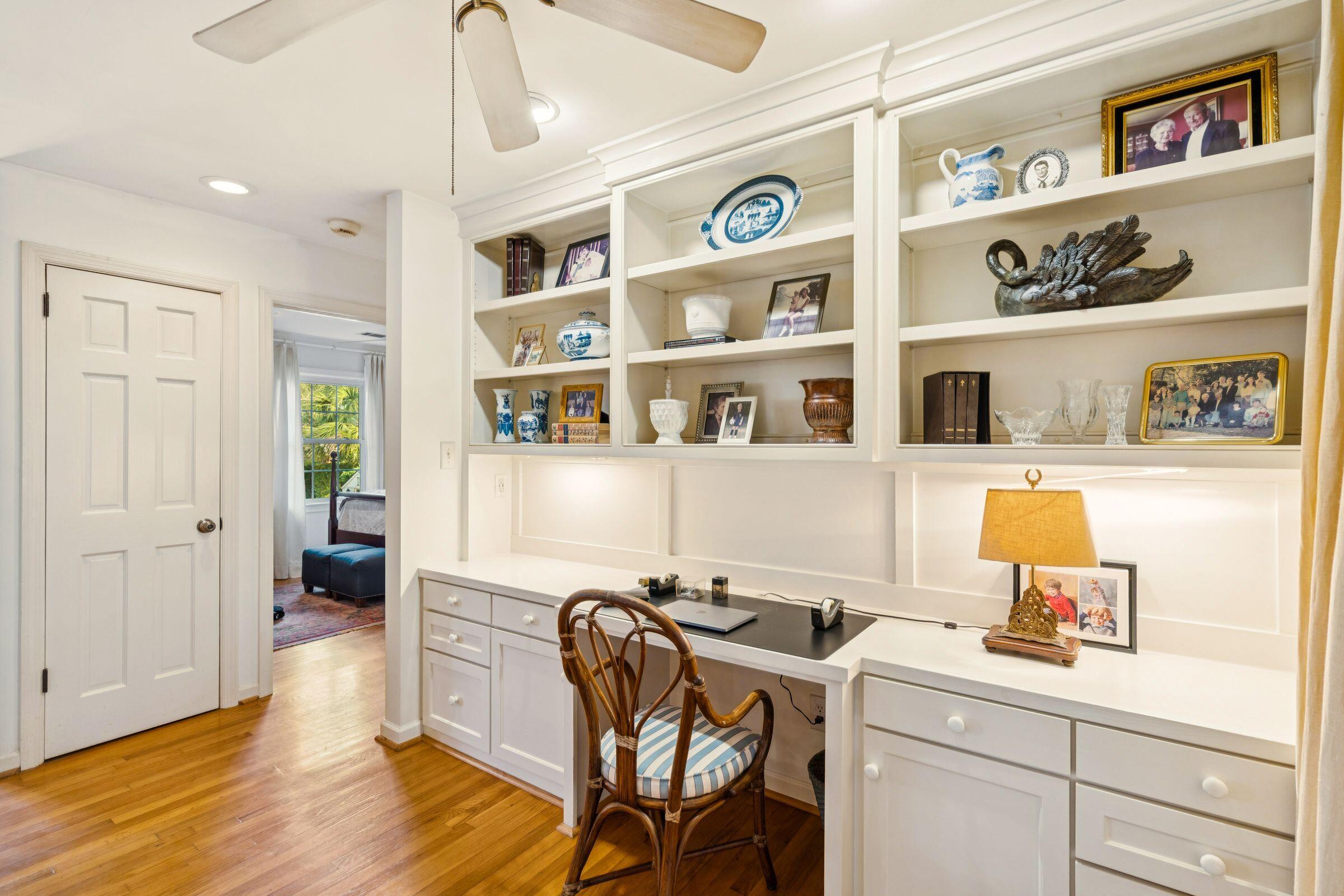 119 Freeman Street Mount Pleasant, SC 29464 - Photo 15 of 67 Office