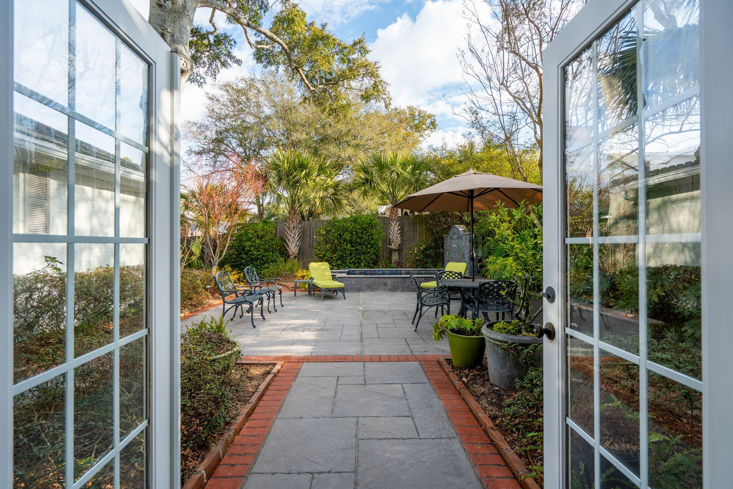 119 Freeman Street Mount Pleasant, SC 29464 - Photo 38 of 67 Back Patio