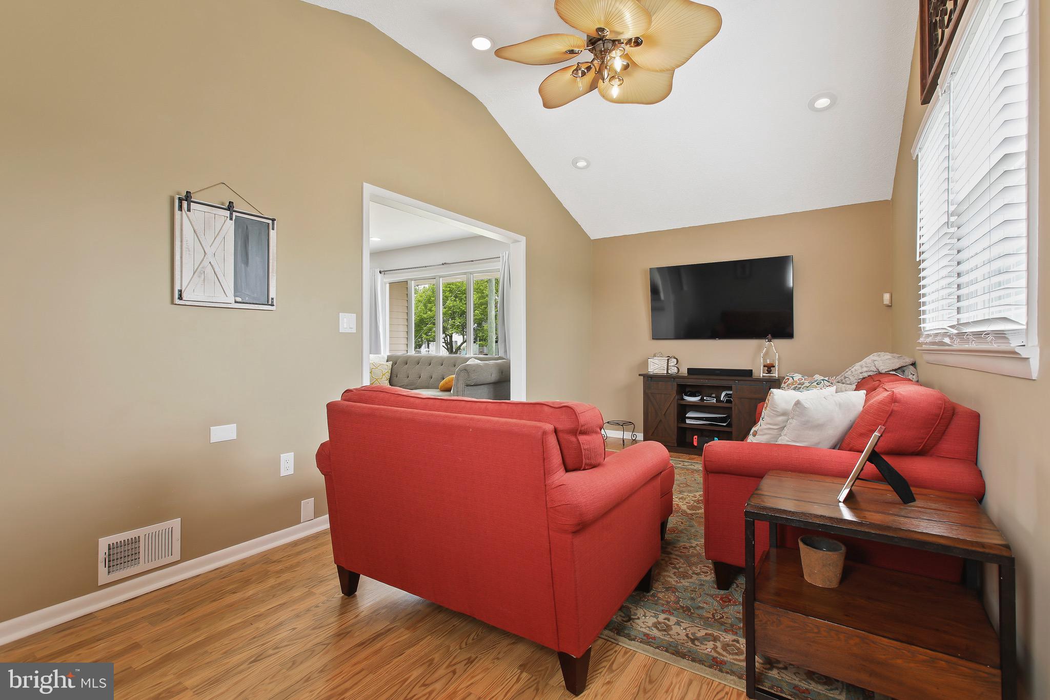18 Gerard Road Hamilton, NJ 08620 - Photo 12 of 39