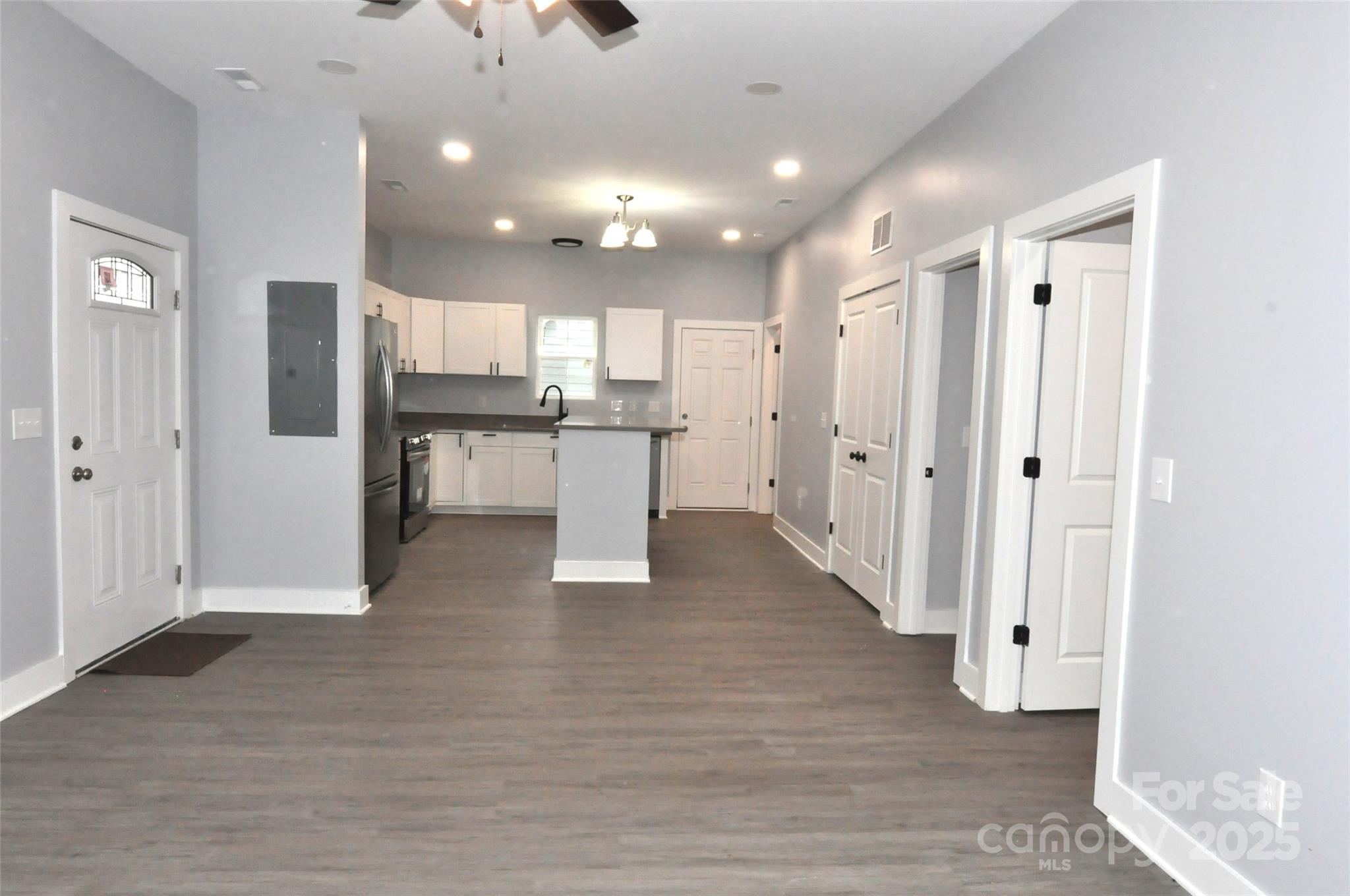 573 5th Street Chester, SC 29706 - Photo 11 of 22