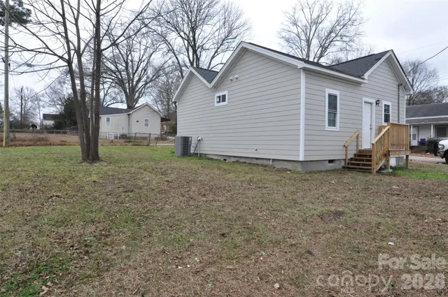 $159,900 | 573 5th Street, Chester, SC 29706