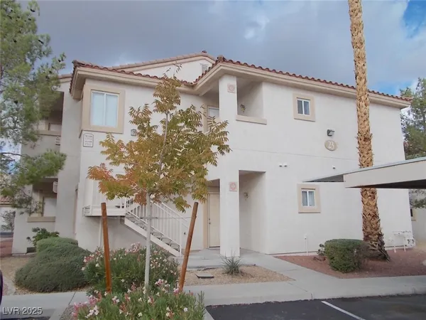 $1,650 | 855 North Stephanie Street, Unit 2312, Henderson, NV 89014