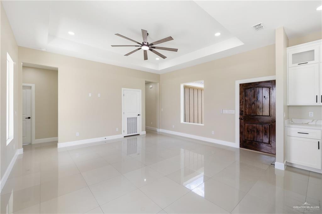 105 Lenon Street Edcouch, TX 78538 - Photo 7 of 19 a view of an empty room with a window