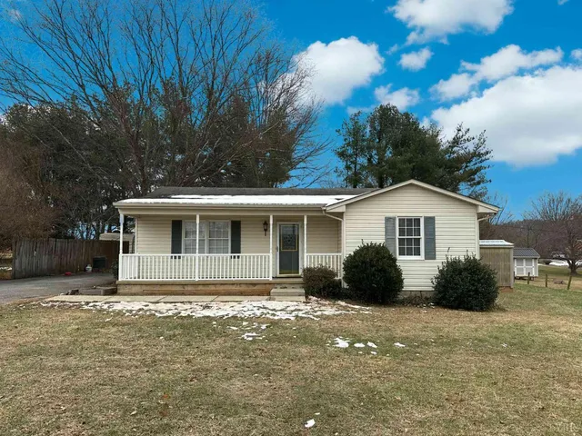 $230,000 | 212 Mustang Road, Bedford, VA 24523