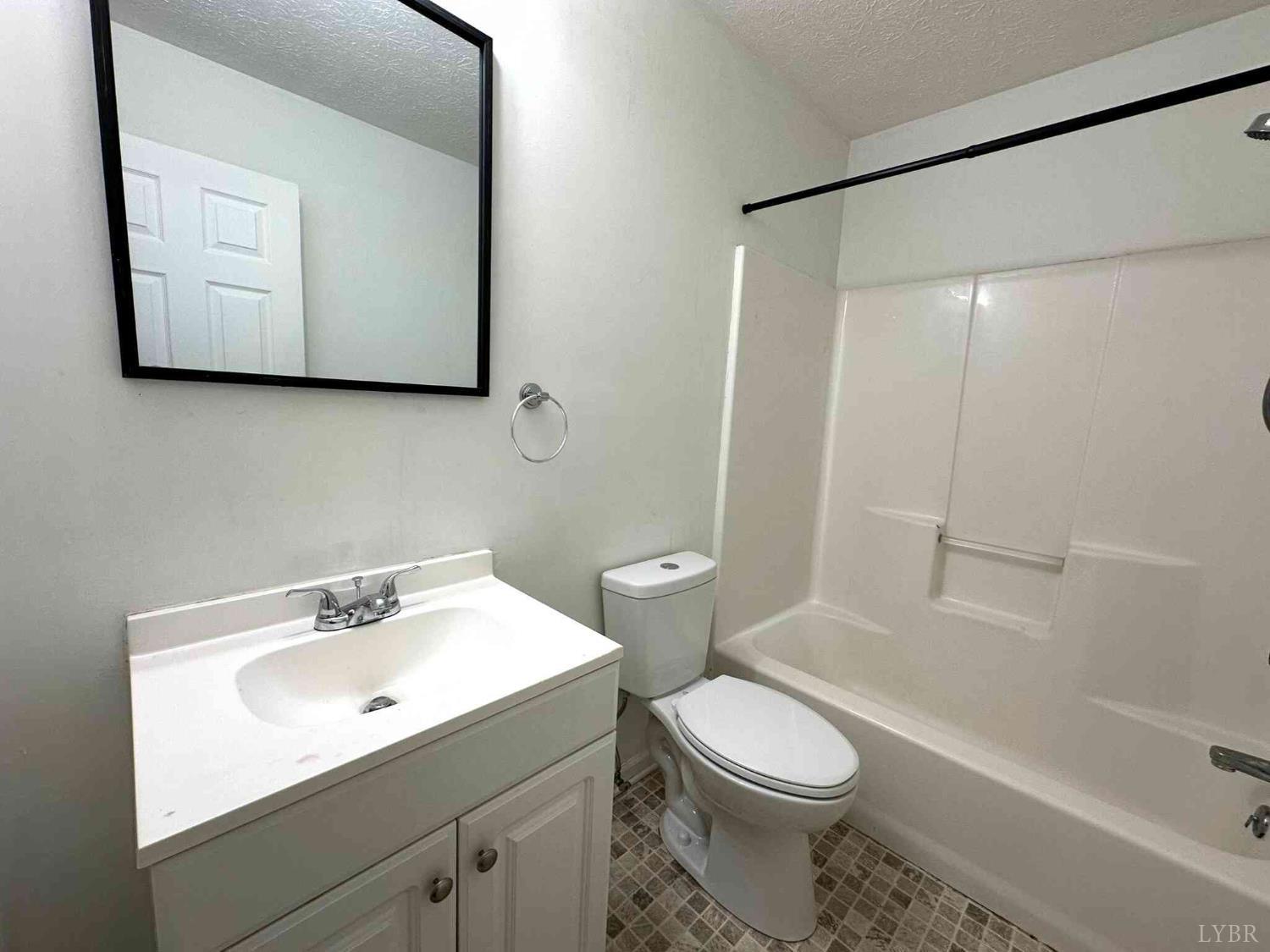 212 Mustang Road Bedford, VA 24523 - Photo 17 of 38