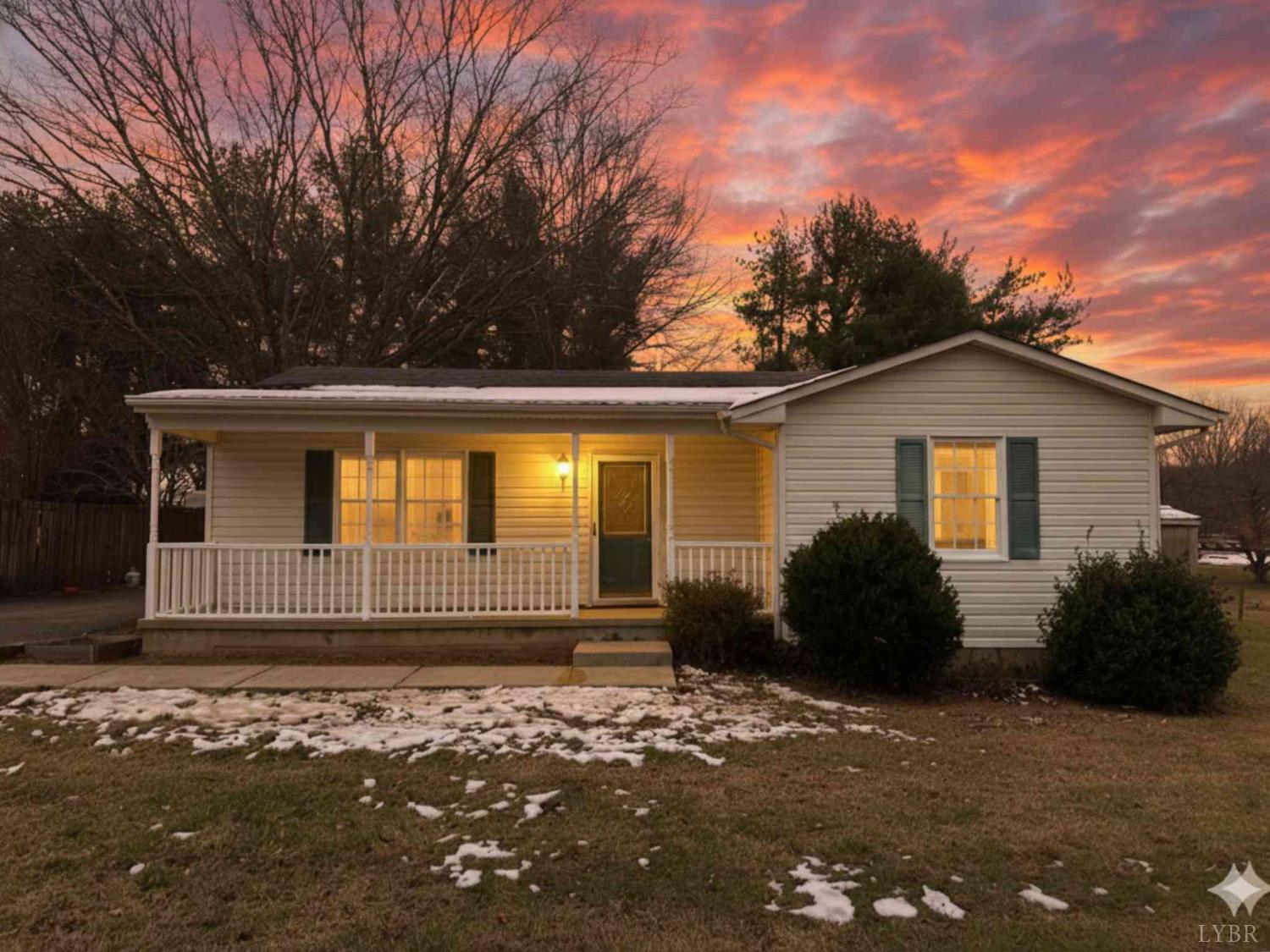 212 Mustang Road Bedford, VA 24523 - Photo 2 of 38