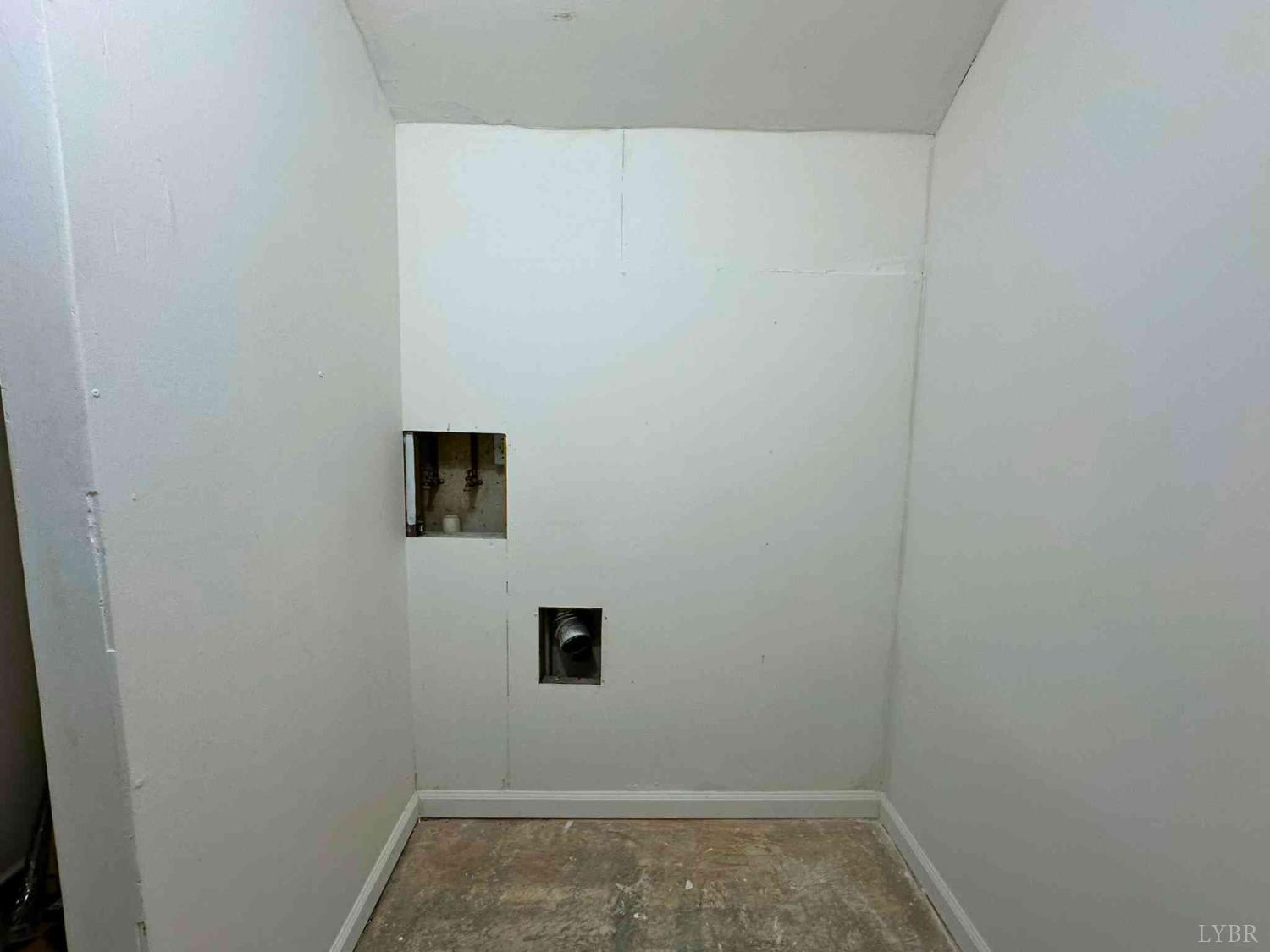 212 Mustang Road Bedford, VA 24523 - Photo 26 of 38