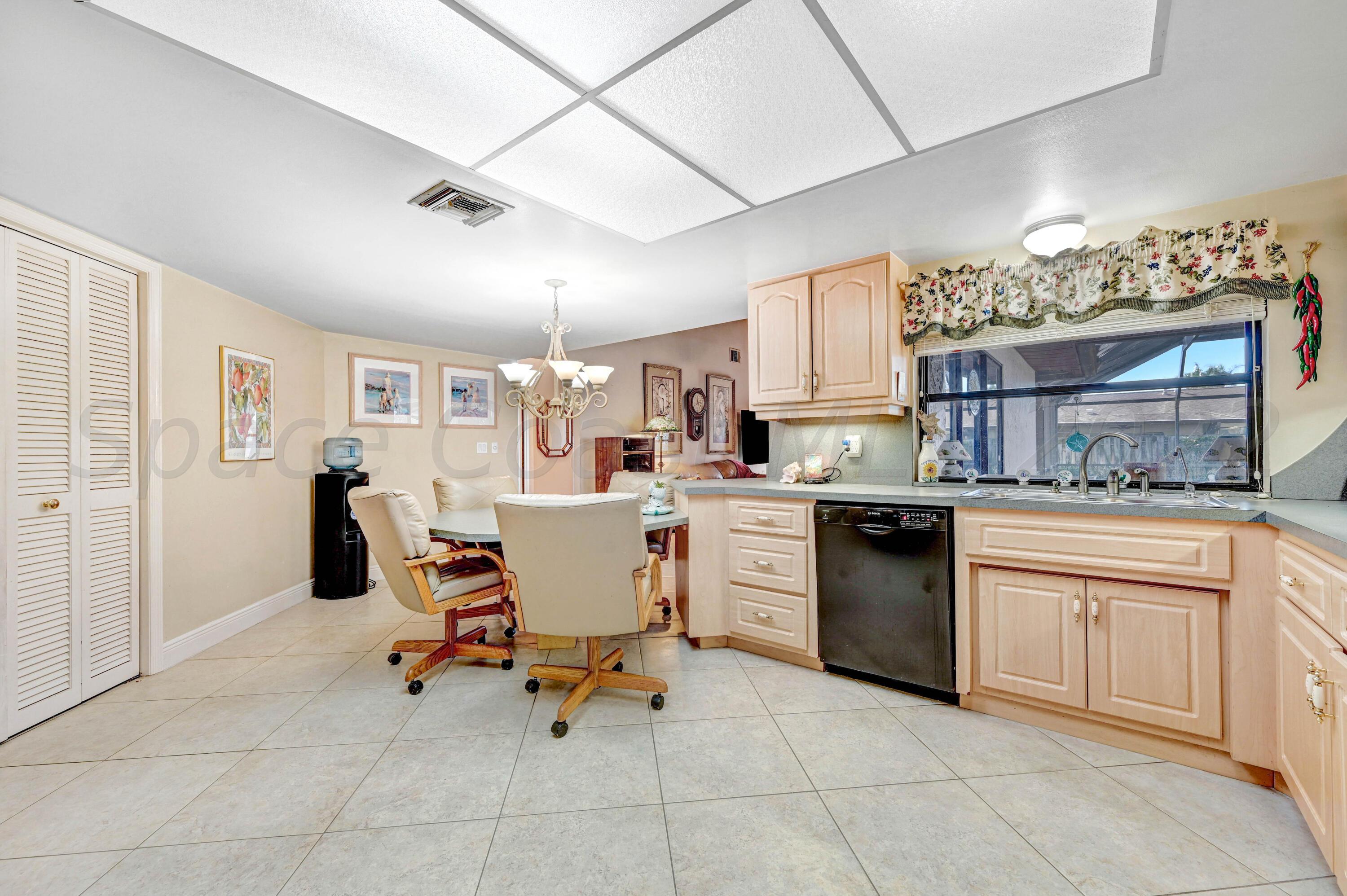 401 Carriage Road Satellite Beach, FL 32937 - Photo 20 of 46 DSC_6218_
