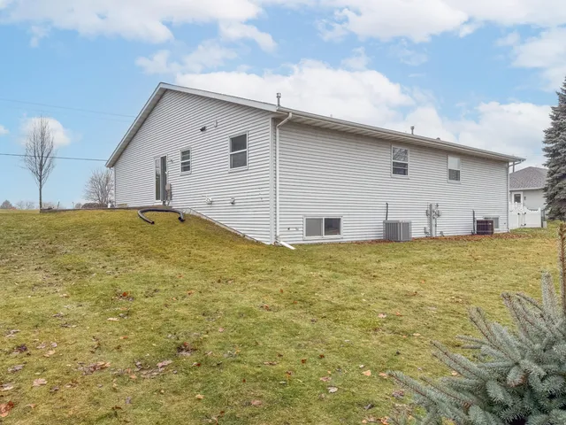 $279,900 | 4129 County Road Y, Sheboygan, WI 53083