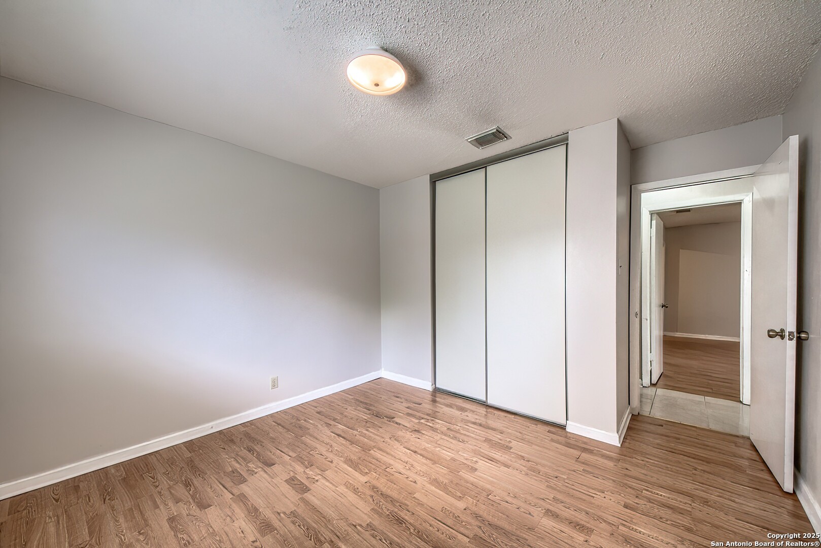 6827 Misty Field Drive Converse, TX 78109 - Photo 16 of 25