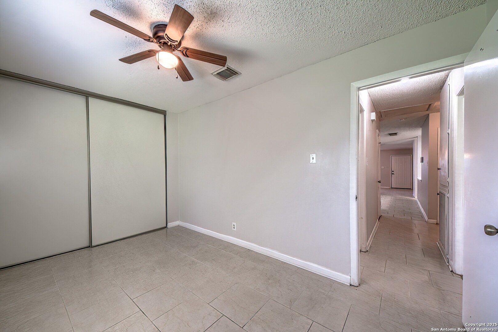 6827 Misty Field Drive Converse, TX 78109 - Photo 19 of 25