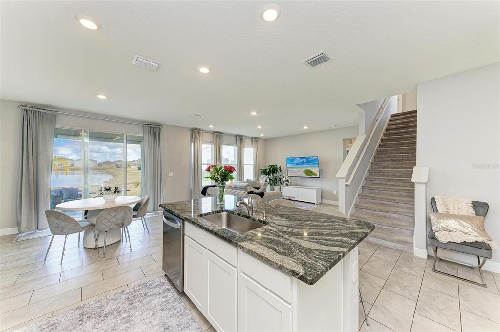 5238 Grove Mill Loop Bradenton, FL 34211 - Photo 15 of 54