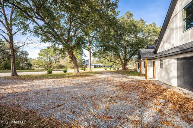 $485,000 | 9329 Ridgeview Drive, Ocean Springs, MS 39564