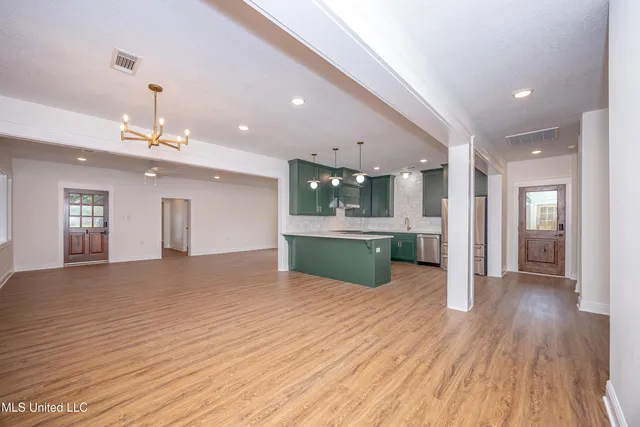 $485,000 | 9329 Ridgeview Drive, Ocean Springs, MS 39564