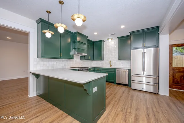 $485,000 | 9329 Ridgeview Drive, Ocean Springs, MS 39564