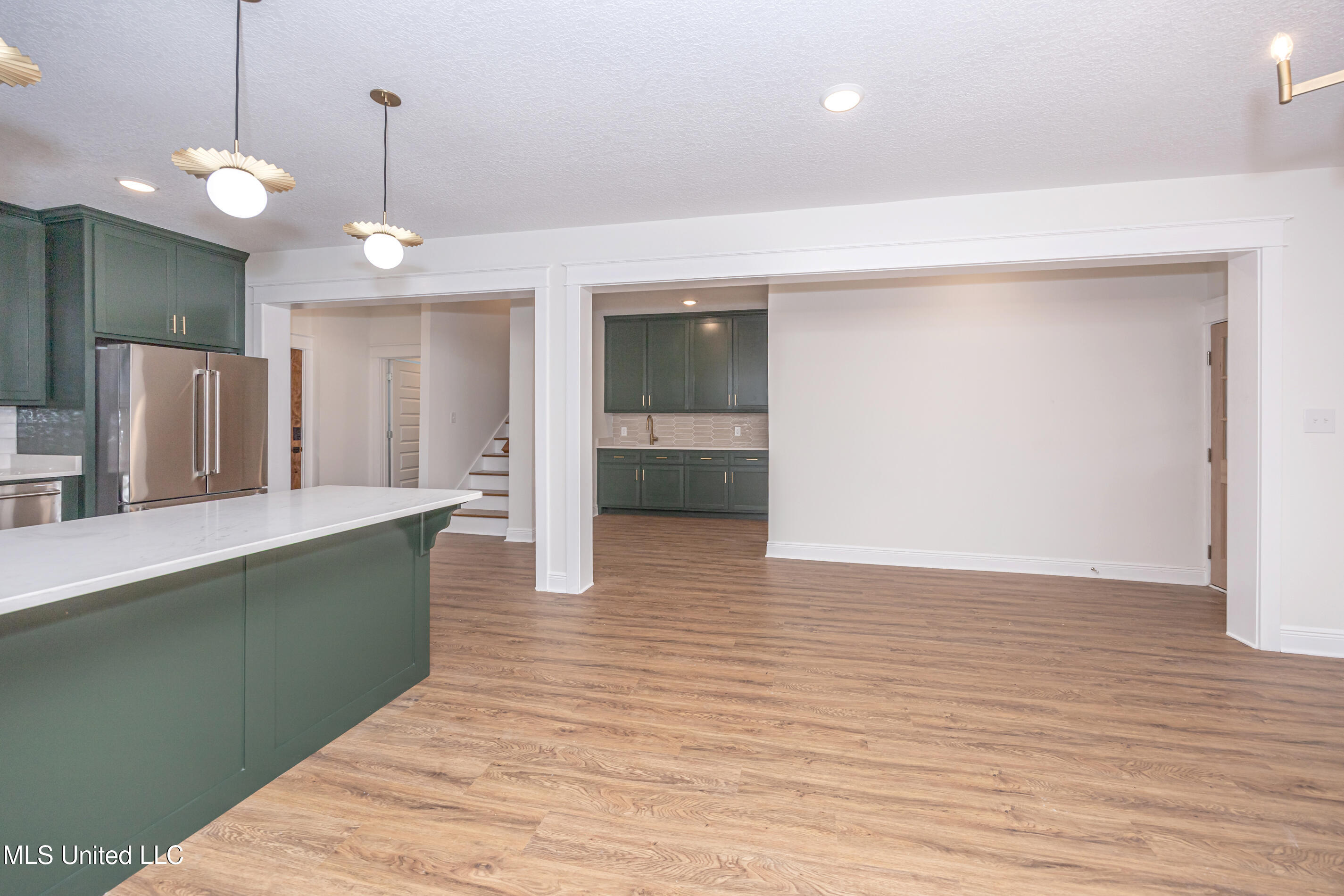 9329 Ridgeview Drive Ocean Springs, MS 39564 - Photo 20 of 126 IMG_4154