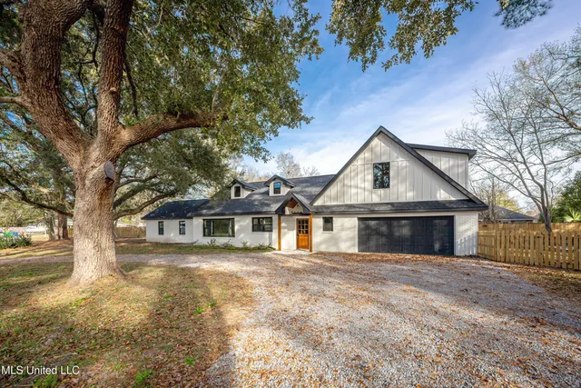 $485,000 | 9329 Ridgeview Drive, Ocean Springs, MS 39564