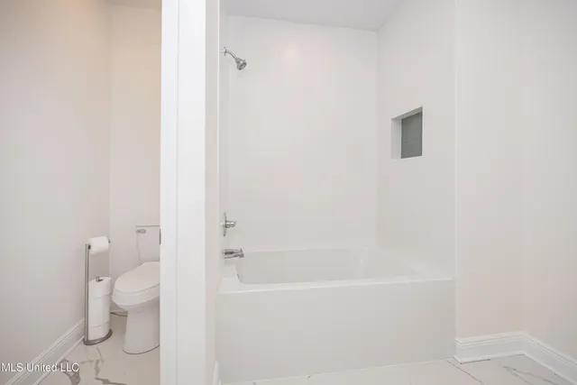 $485,000 | 9329 Ridgeview Drive, Ocean Springs, MS 39564