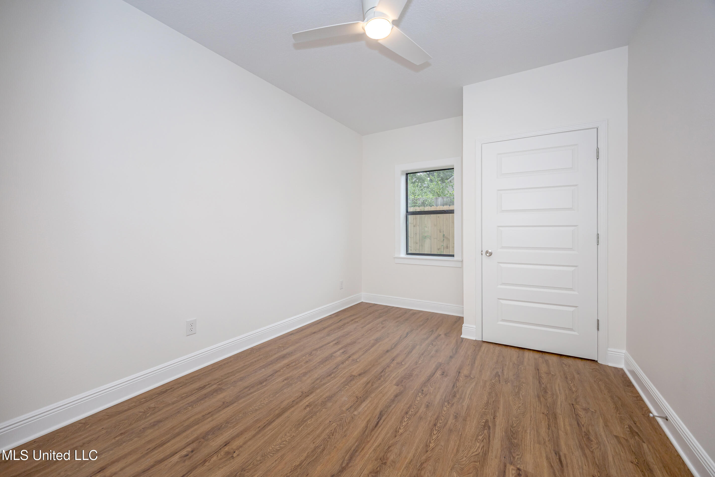 9329 Ridgeview Drive Ocean Springs, MS 39564 - Photo 48 of 126 IMG_4139