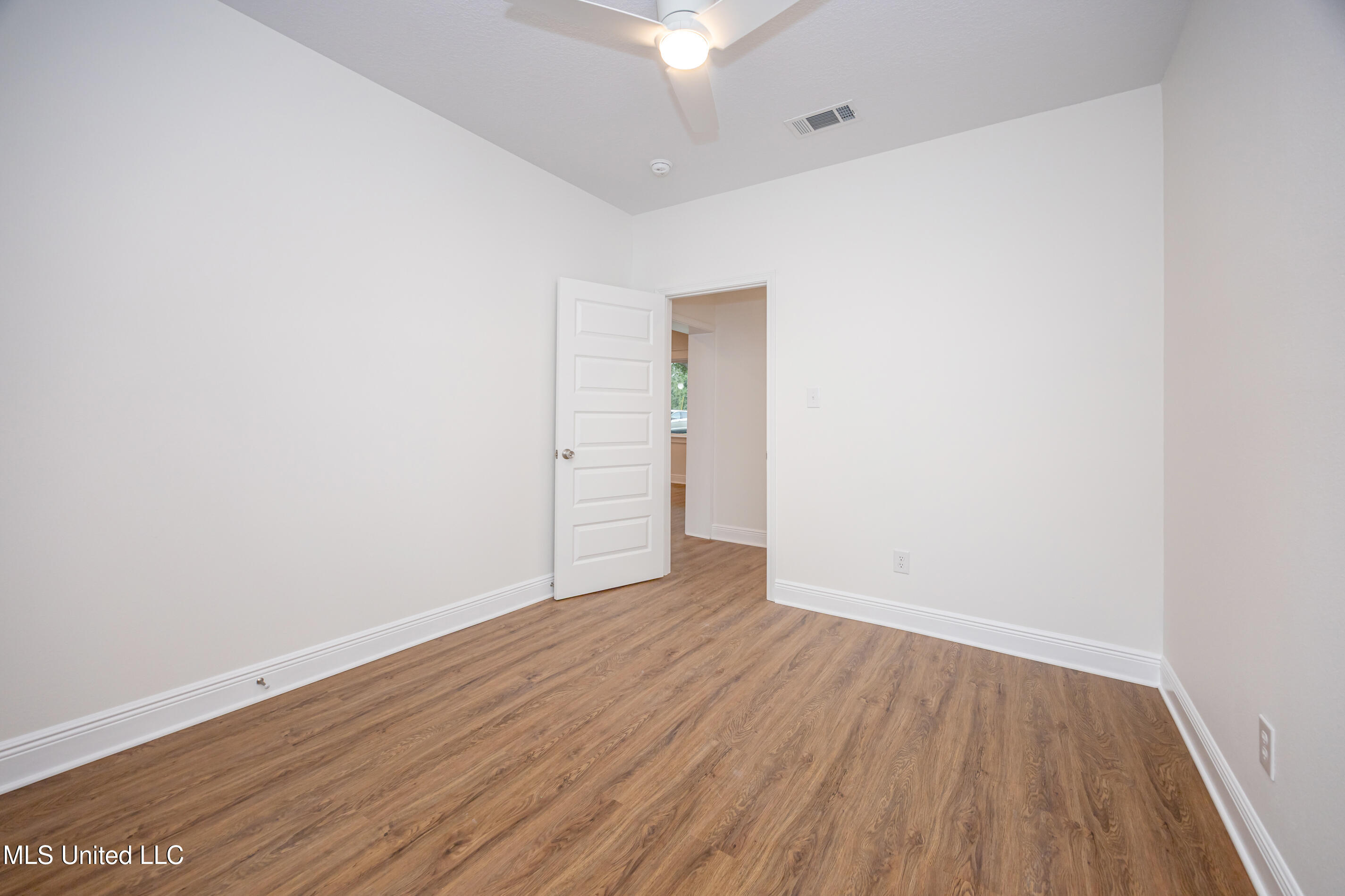 9329 Ridgeview Drive Ocean Springs, MS 39564 - Photo 50 of 126 IMG_4141