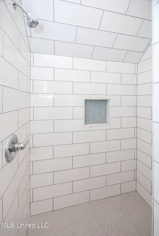 $485,000 | 9329 Ridgeview Drive, Ocean Springs, MS 39564