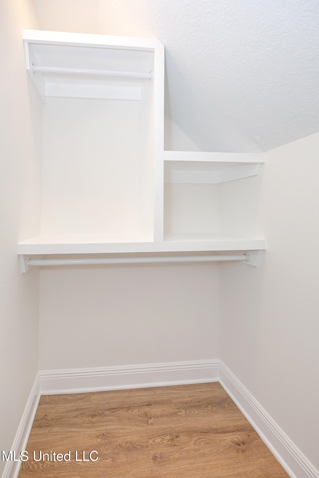 9329 Ridgeview Drive Ocean Springs, MS 39564 - Photo 62 of 114 IMG_4175