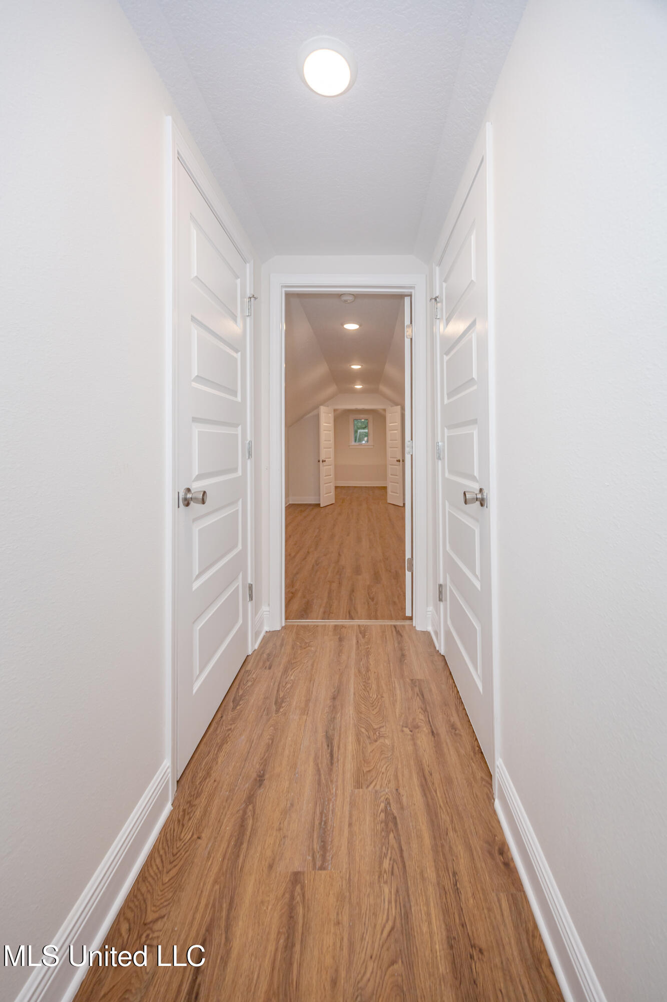 9329 Ridgeview Drive Ocean Springs, MS 39564 - Photo 66 of 114 IMG_4182