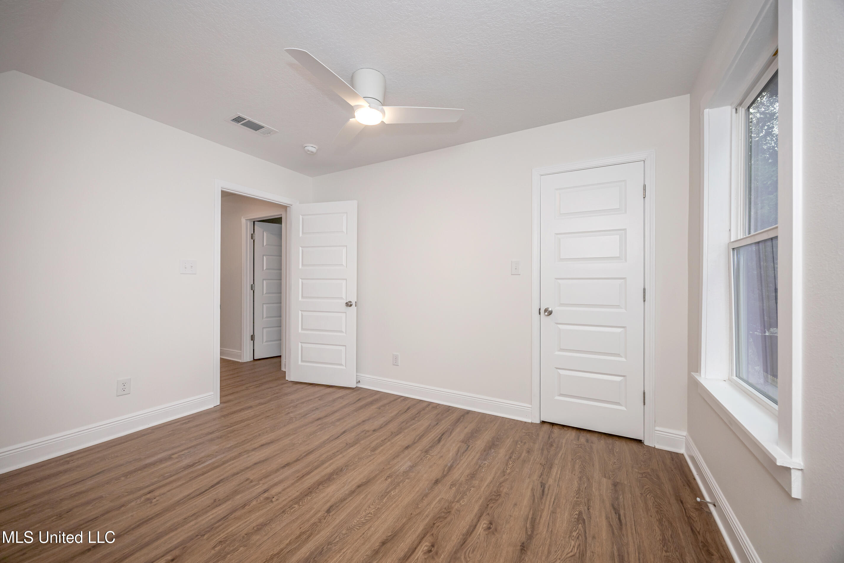 9329 Ridgeview Drive Ocean Springs, MS 39564 - Photo 77 of 126 IMG_4181