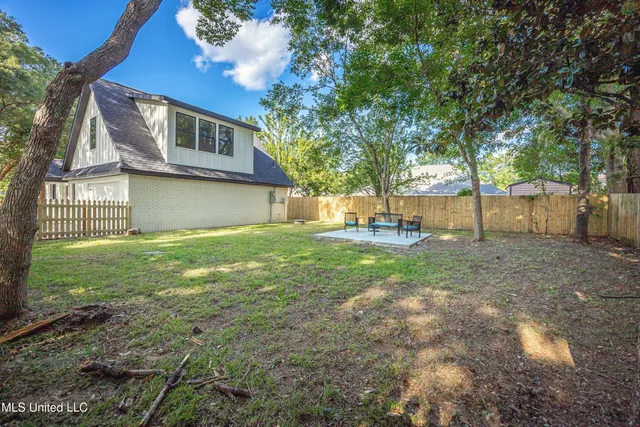 $485,000 | 9329 Ridgeview Drive, Ocean Springs, MS 39564