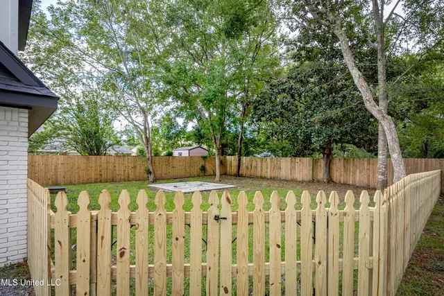 $485,000 | 9329 Ridgeview Drive, Ocean Springs, MS 39564