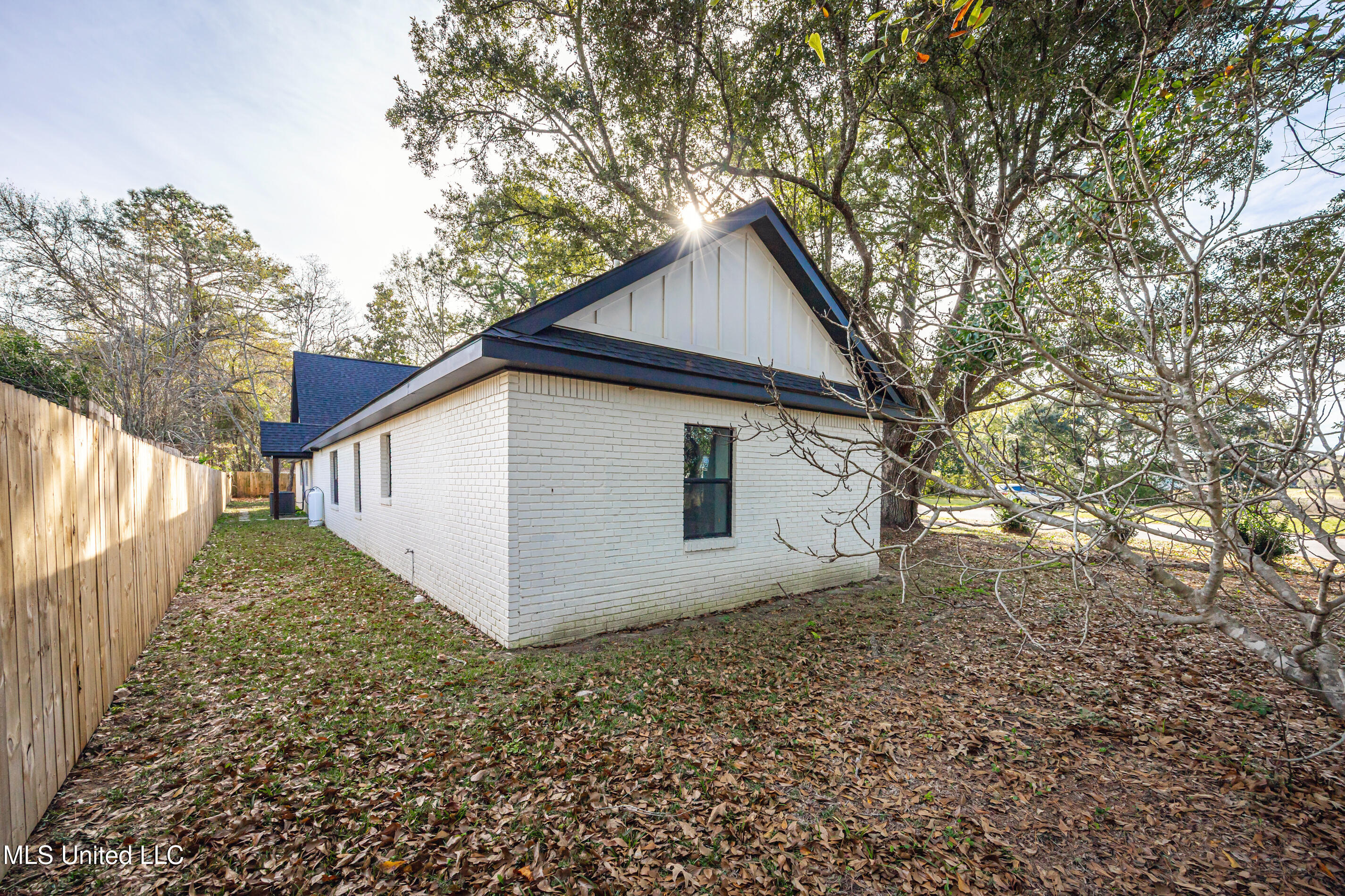 9329 Ridgeview Drive Ocean Springs, MS 39564 - Photo 95 of 114 IMG_1259