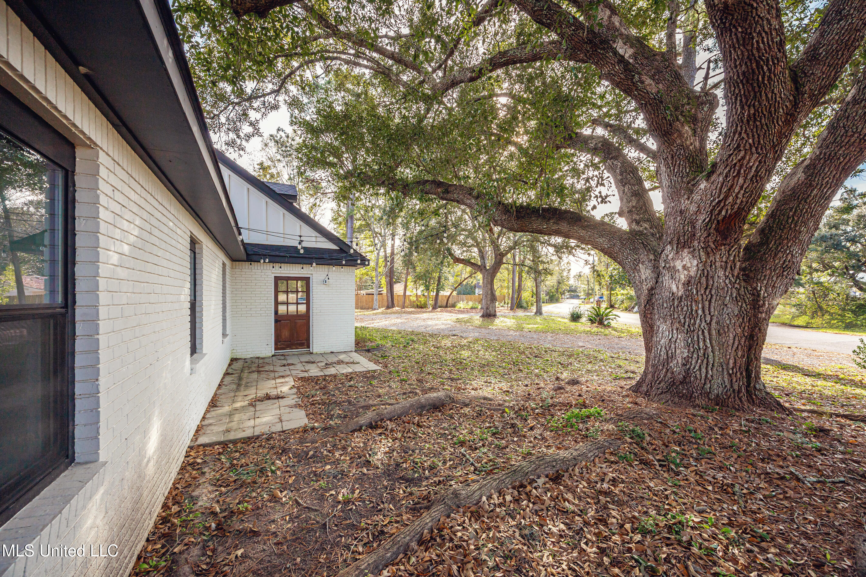 9329 Ridgeview Drive Ocean Springs, MS 39564 - Photo 96 of 114 IMG_1262