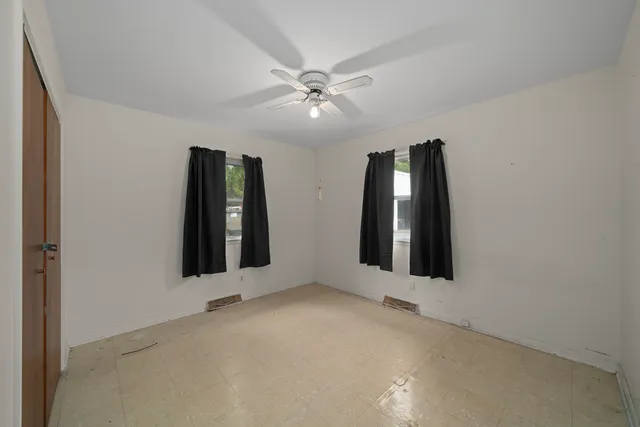 $839,000 | 2110-a-b State Route 31, Oswego, IL 60543