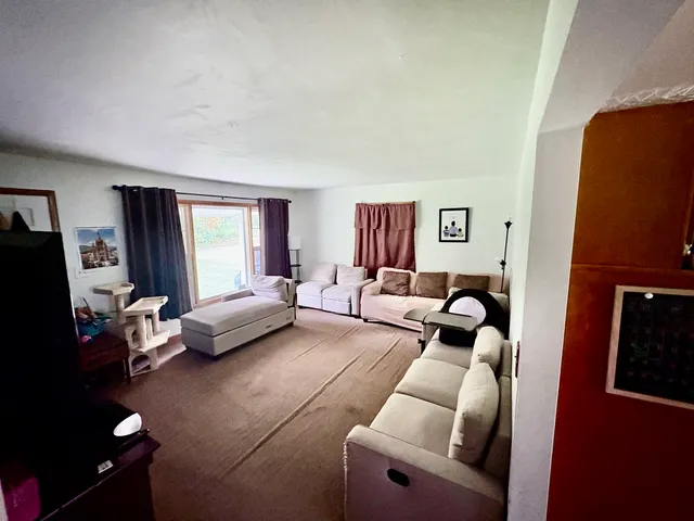 $839,000 | 2110-a-b State Route 31, Oswego, IL 60543