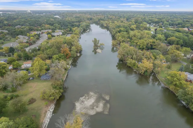 $839,000 | 2110-a-b State Route 31, Oswego, IL 60543