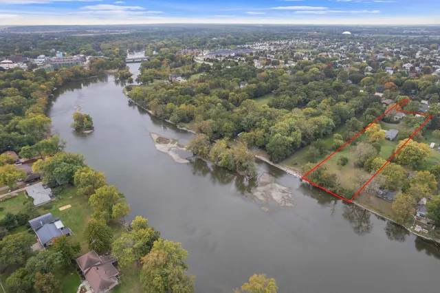 $839,000 | 2110-a-b State Route 31, Oswego, IL 60543