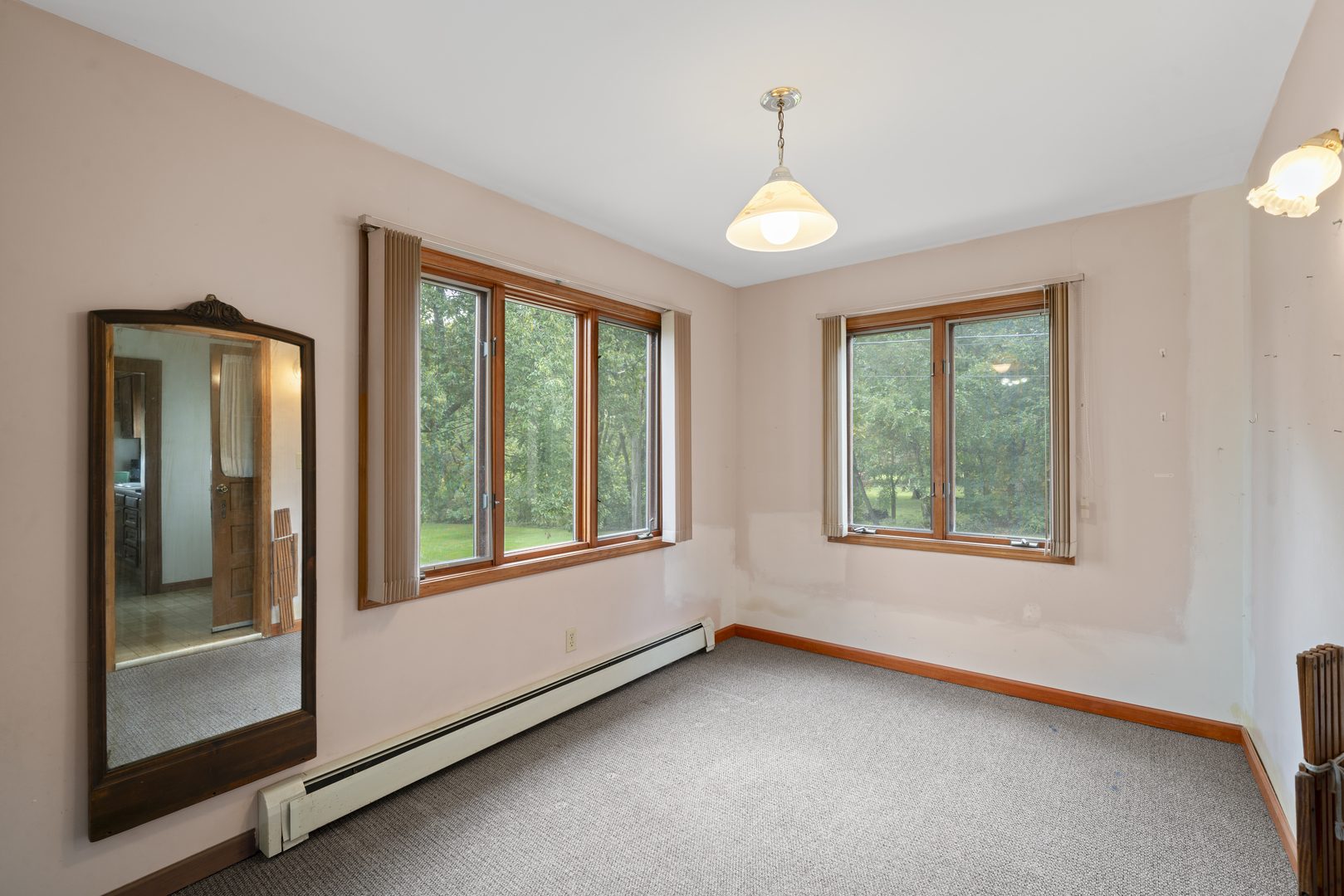 2110-a-b State Route 31 Oswego, IL 60543 - Photo 10 of 55 a view of a room that has a bed and a window