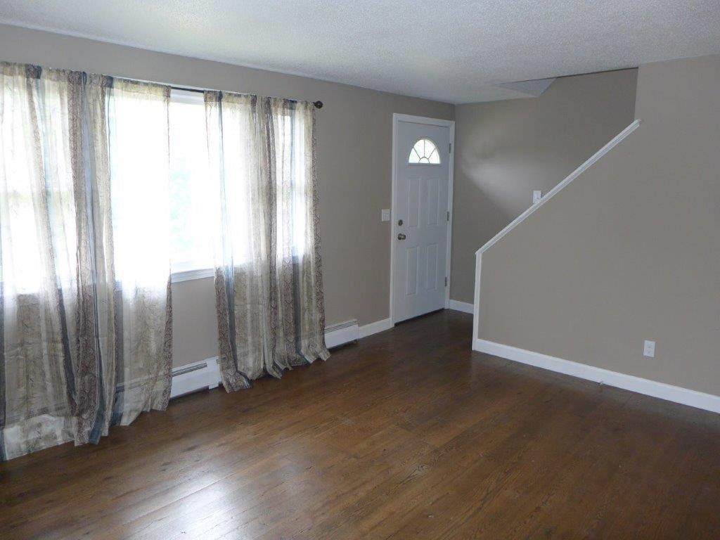 490 West River Road Hooksett, NH 03106 - Photo 9 of 32