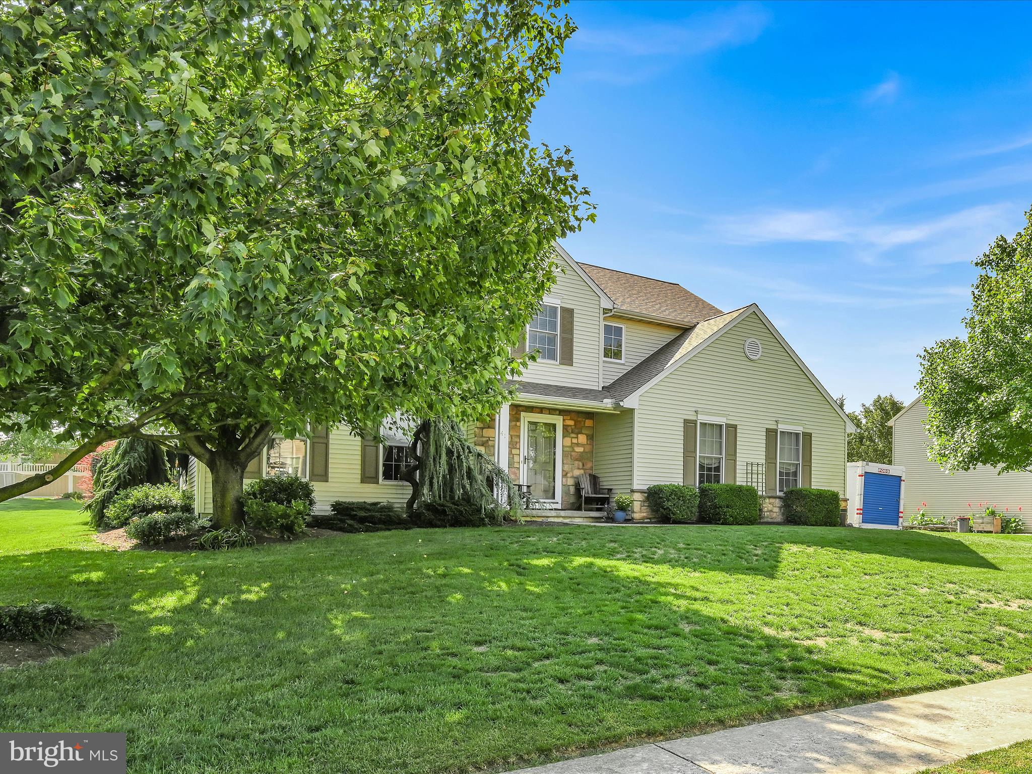 41 Hillcrest Road Marietta, PA 17547 - Photo 2 of 33 Front