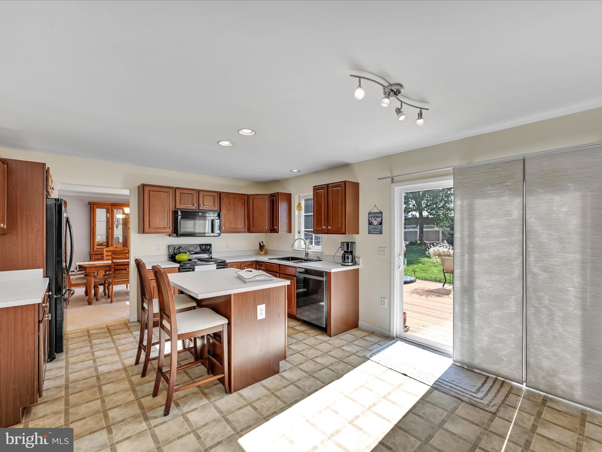 41 Hillcrest Road Marietta, PA 17547 - Photo 8 of 33 Breakfast Nook