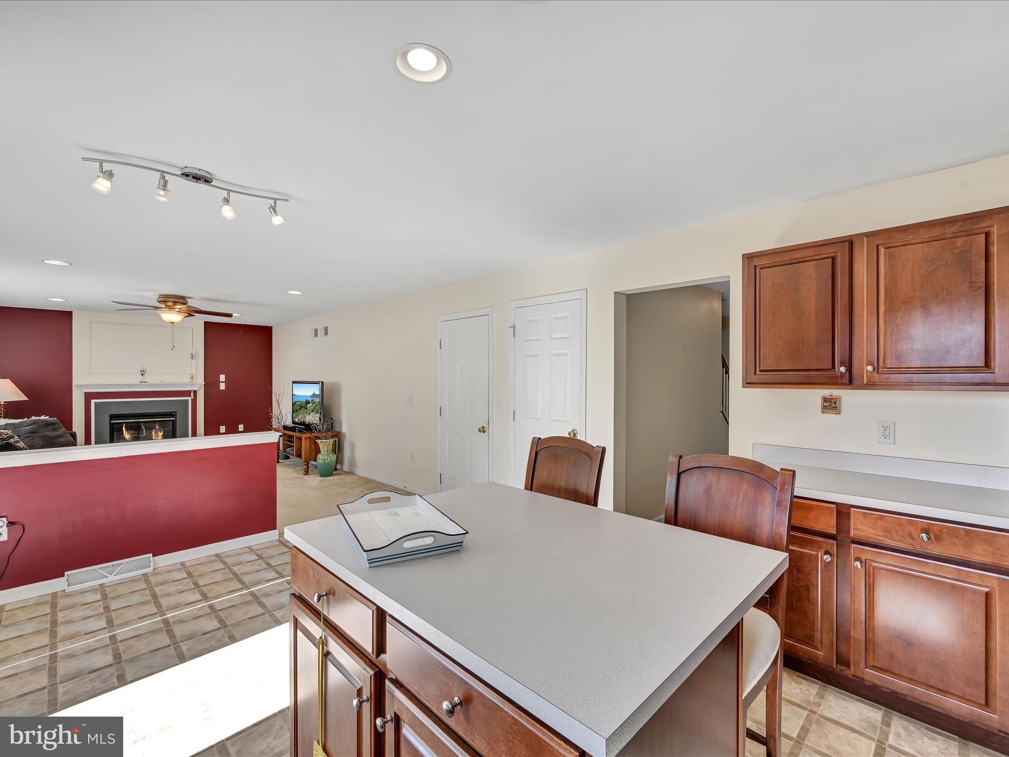 41 Hillcrest Road Marietta, PA 17547 - Photo 10 of 33 Kitchen