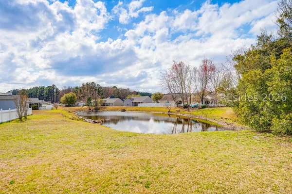 $330,000 | 320 Honeycomb Lane, Ridgeland, SC 29936